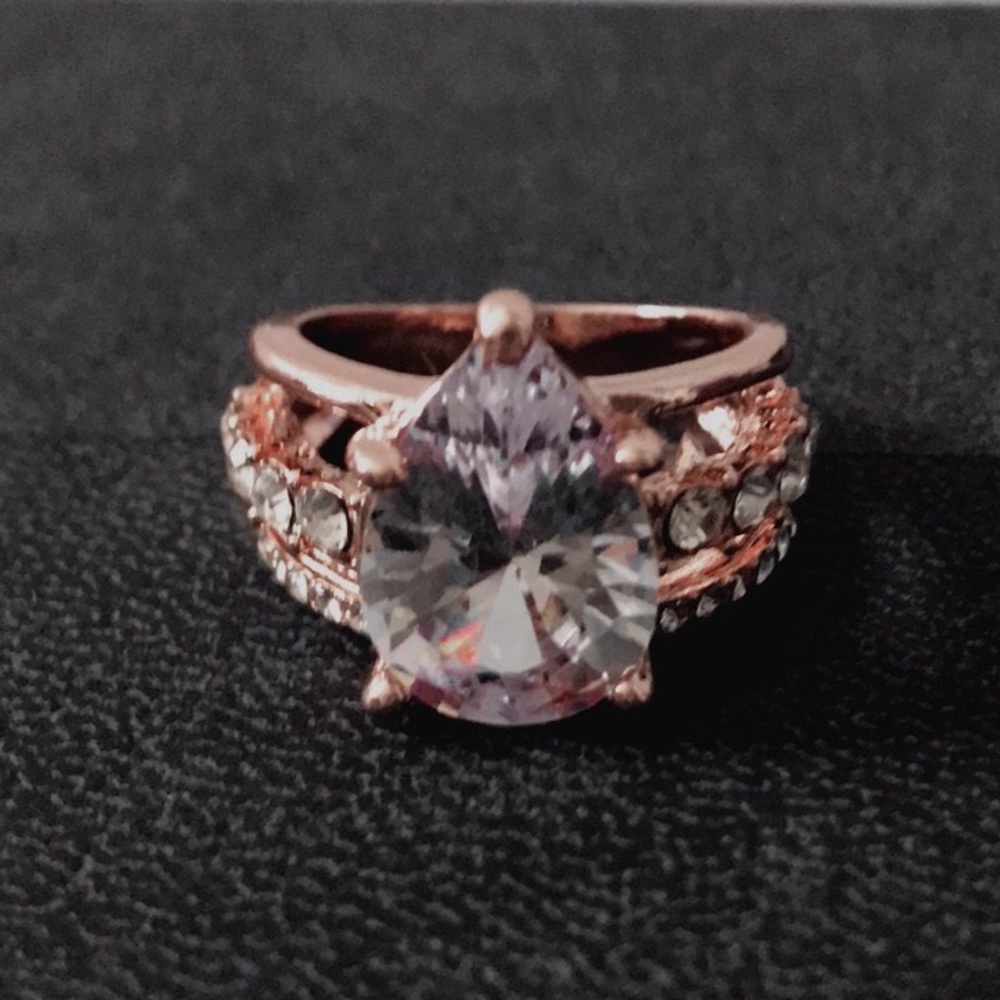 14K Rose Gold Filled Drop-Pear Shaped Wedding Ring - Picture 2 of 4